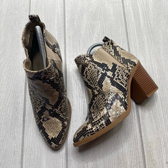 Altar'd State Women's Brynn Snake Print Faux Leather Slip On Boots Size 7.5 - Picture 1 of 10